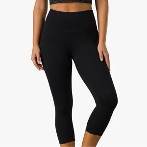 NWT PrAna Women’s Ashley Capri Legging in Black Size Small
